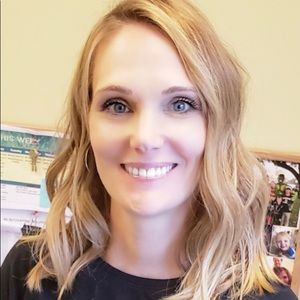 Meet your Posher, Jenirose